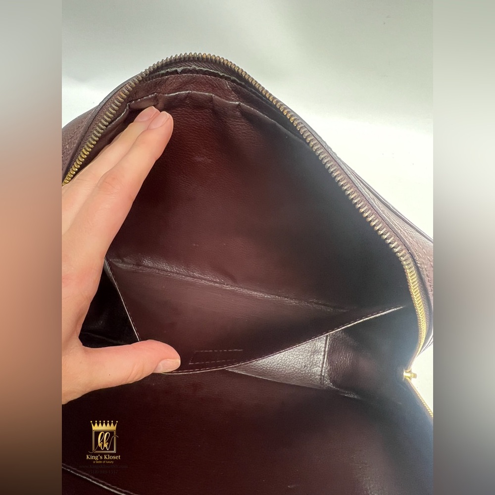 Louis Vuitton Tiaga toiletry pouch gm - Picture 14 of 14